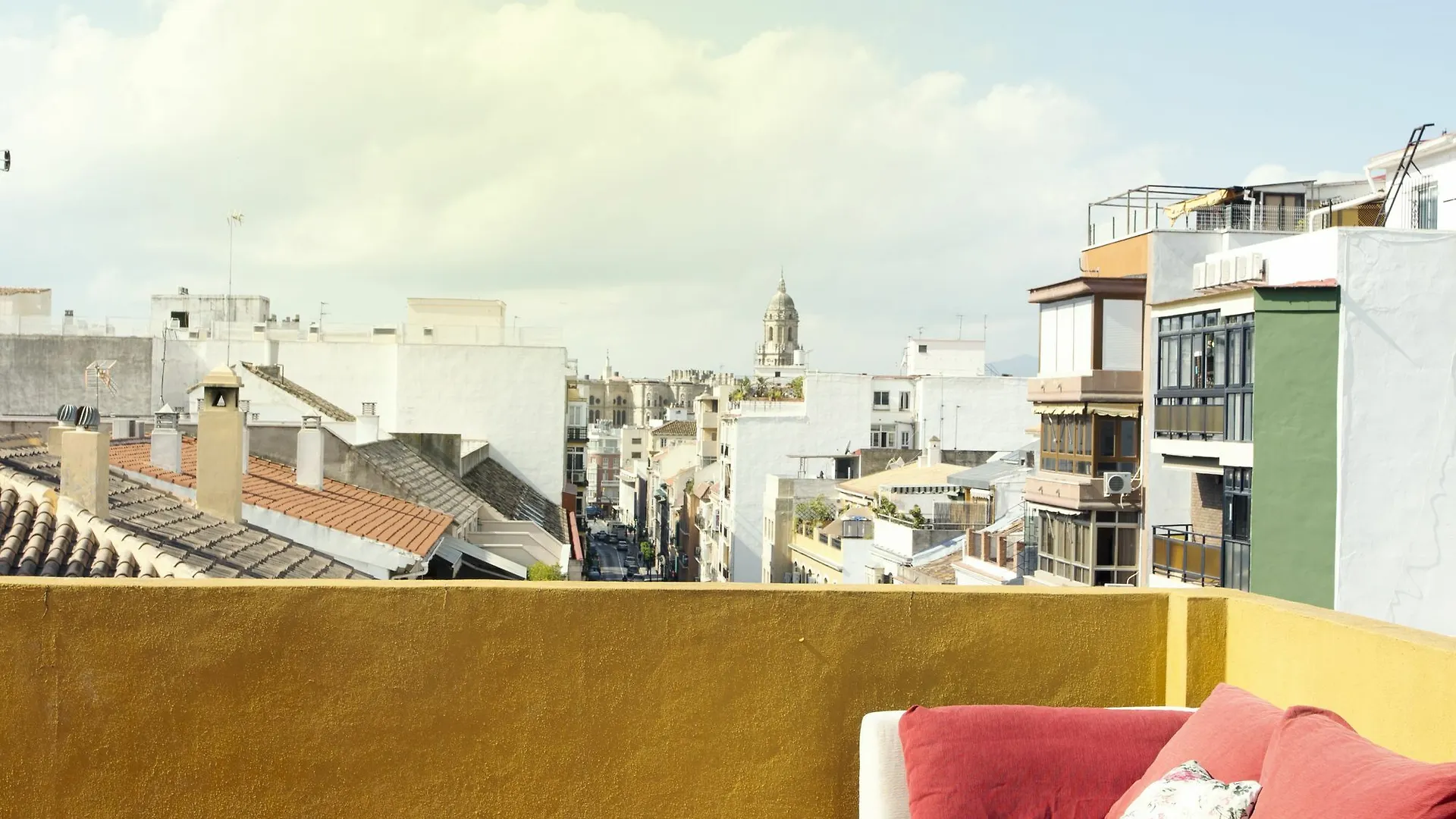 Terrace Relax Apartment. City & Beach Málaga Apartamento