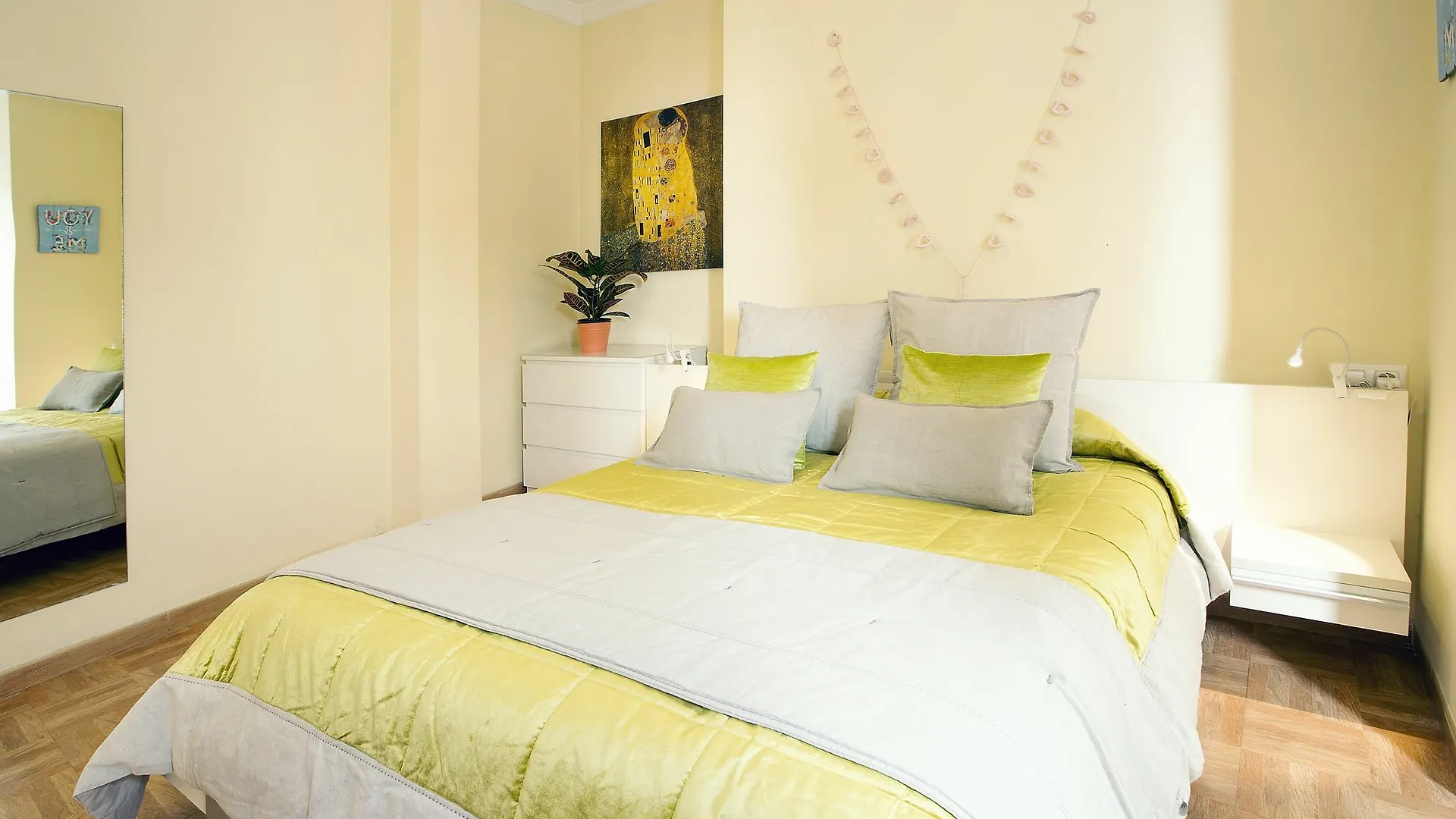 Terrace Relax Apartment. City & Beach Malaga